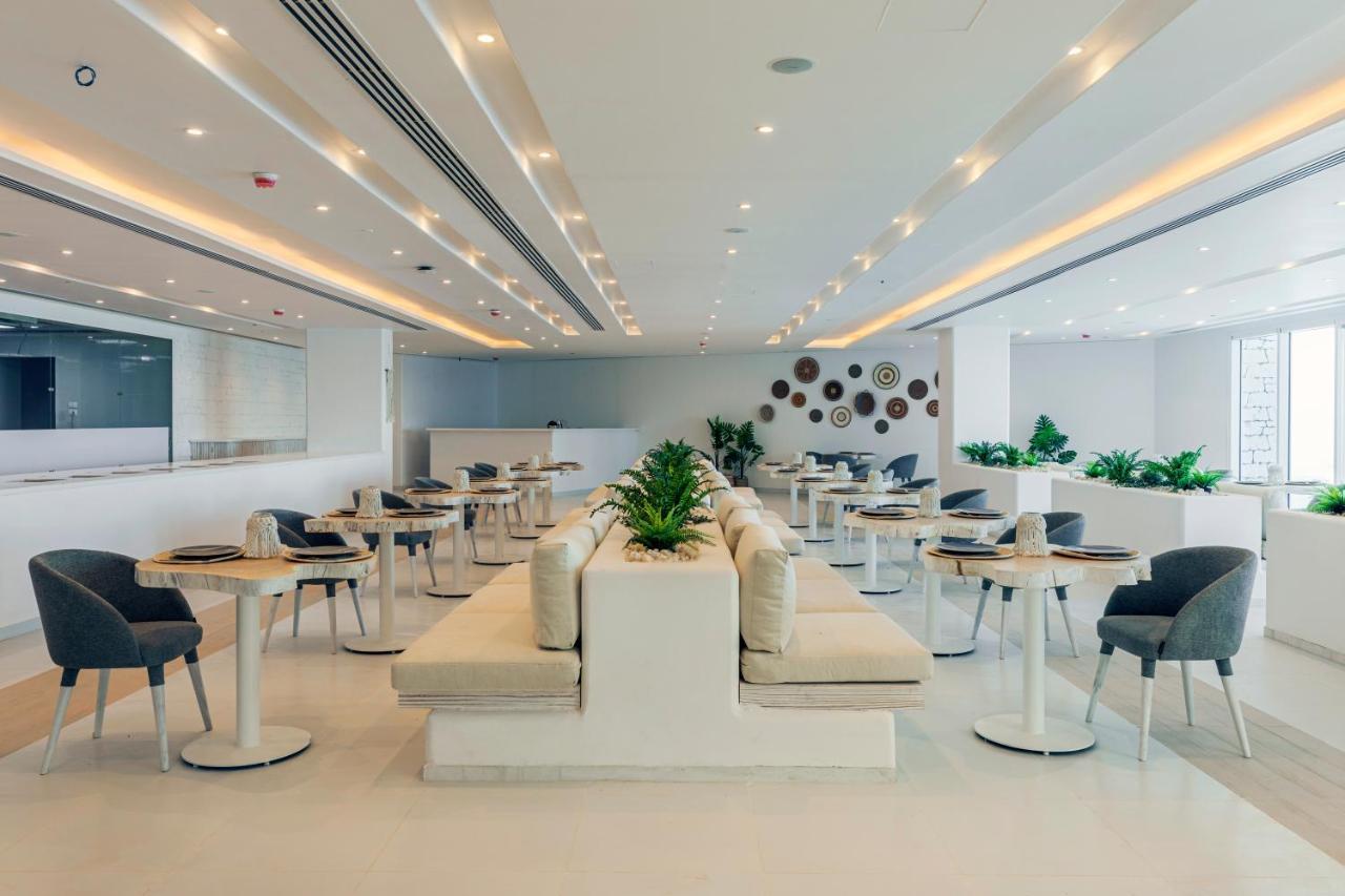 Tanoak Resort Ain Sukhna Eksteriør billede The lounge at the airport